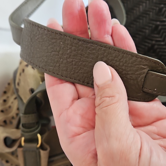 Large UGG 100% leather Crossbody bag laser cut design With Wristlet Olive Green - Picture 9 of 16